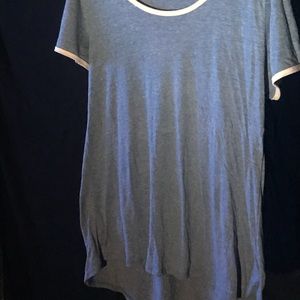L LuLaRoe Classic T